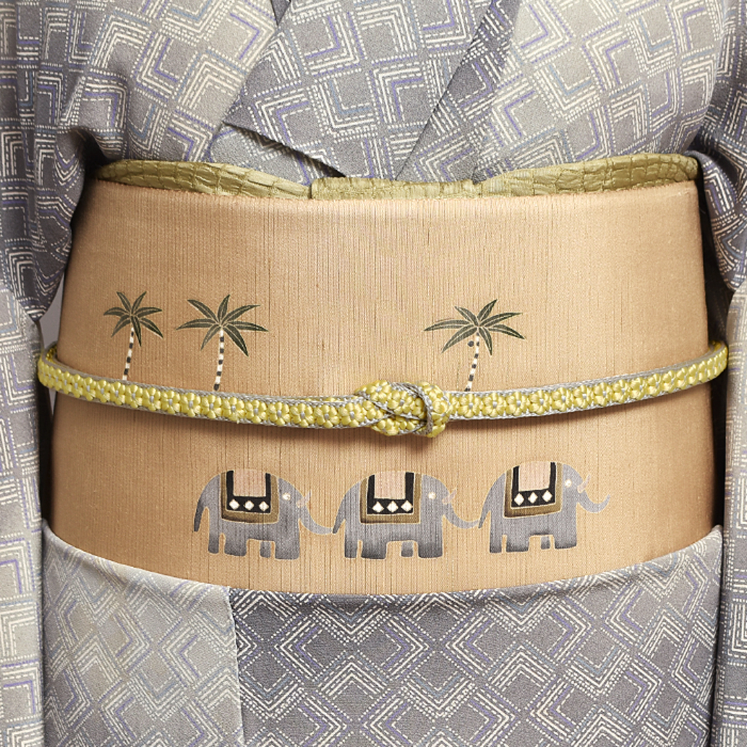 本場大島紬 染織一貫工房 “一矢” 謹製 像柄 九寸 名古屋帯