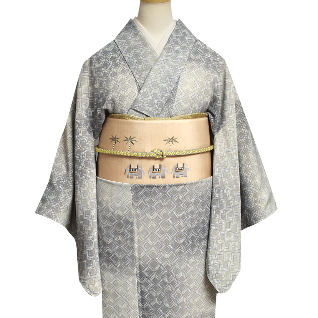 本場大島紬 染織一貫工房 “一矢” 謹製 像柄 九寸 名古屋帯